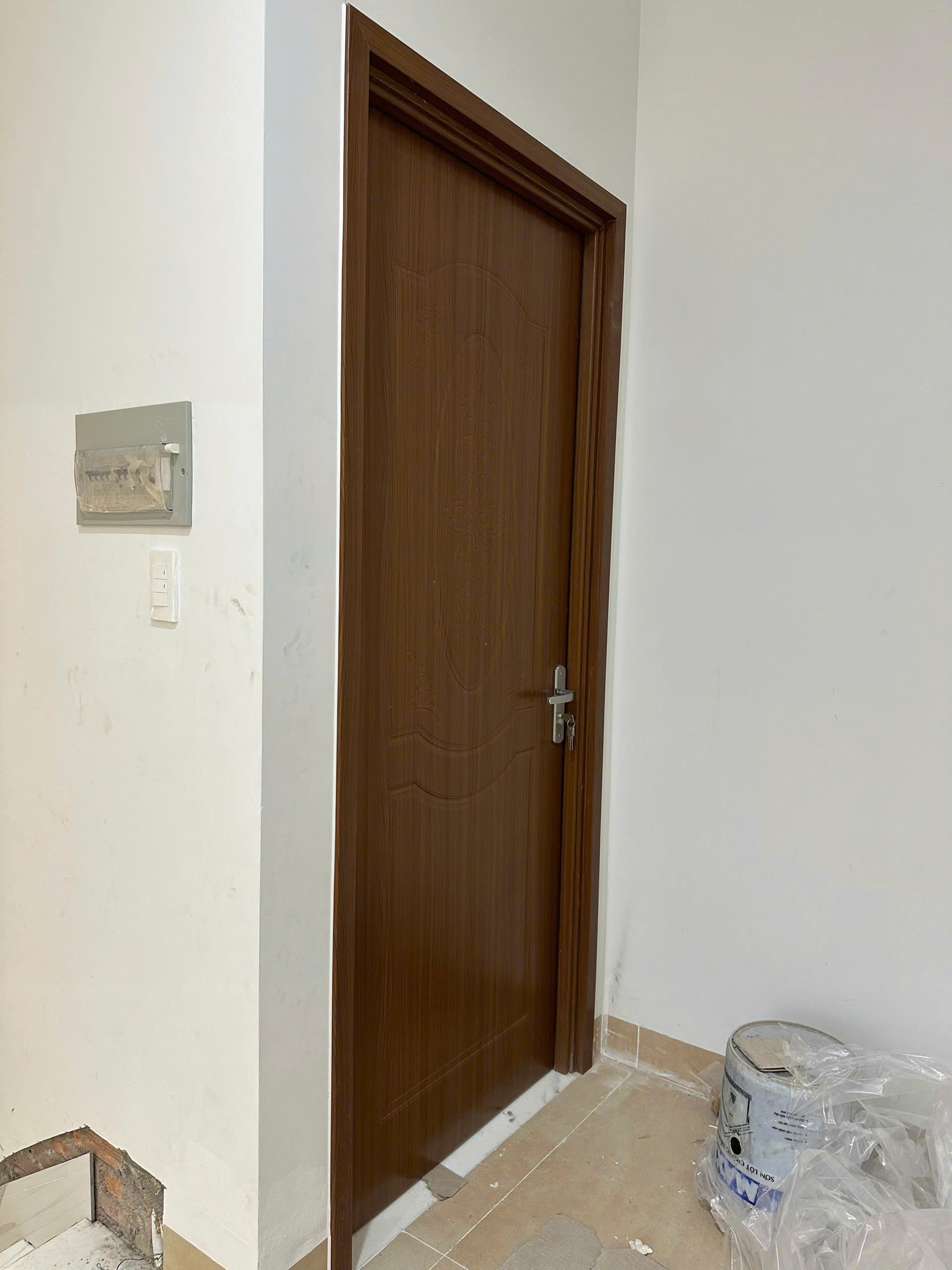 Cửa nhựa Composite tại Đồng Tháp | Mẫu cửa phòng ngủ hiện đại