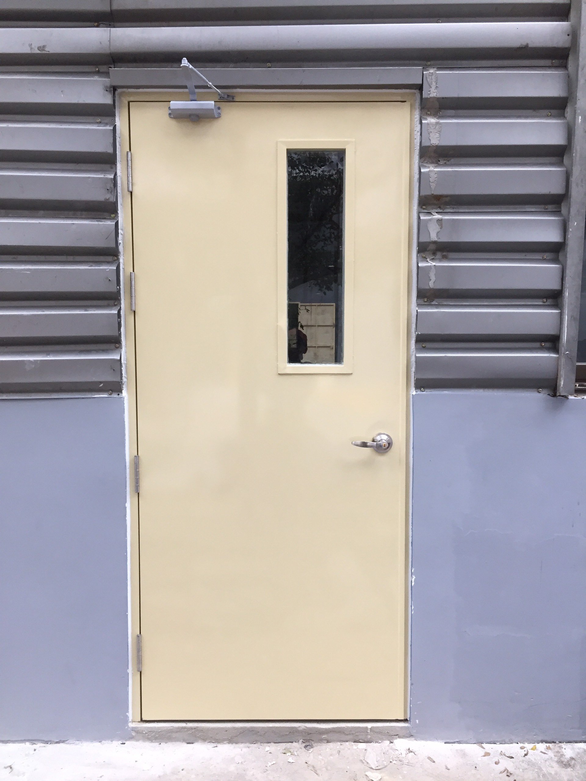 Báo giá cửa gỗ công nghiệp HDF sơn tại Suối Tre