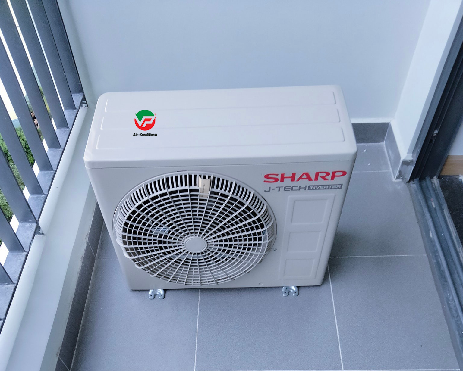 Hệ thống đại lý bán Máy điều hòa SHARP treo tường 1 ngựa cung cấp giá rẻ cho mọi nhà