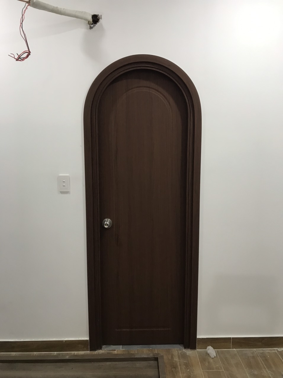 Giá Cửa Vòm Nhựa Composite Tại Bình Tân | Top 1 Giá Tốt