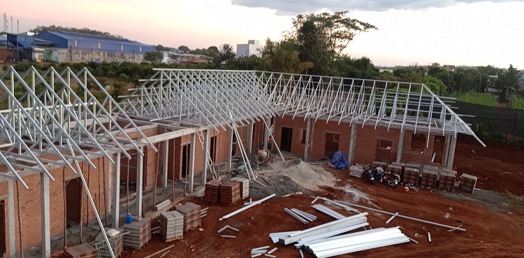 Cung cấp lắp đặt thép mạ hơp kim nhôm kẽm siêu nhẹ GPTRUSS